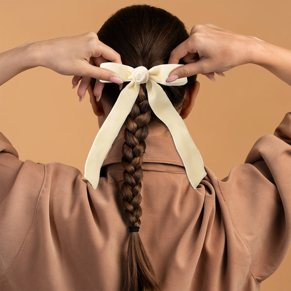 Halo Luxe Rosette Velvet Long Tail Clip - Cream