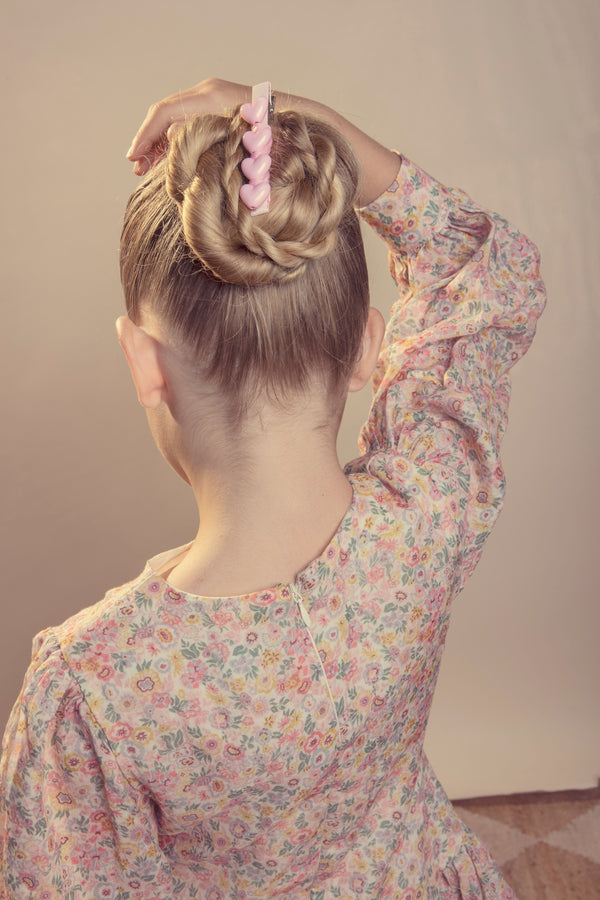 pink heart hair clip