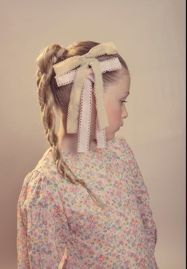 Halo Luxe Sweets Lace Long Tail Clip - Oatmeal