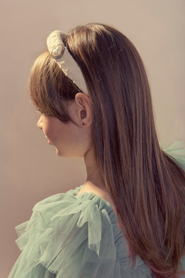 Halo Luxe Valentina Lace Heart Embellished Headband - Cream