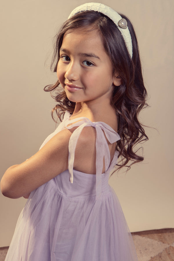 Halo Luxe Valentina Lace Heart Embellished Headband - White