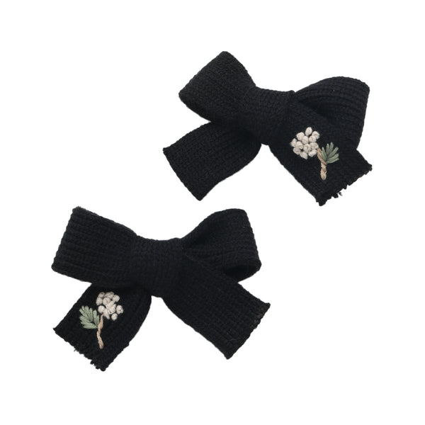 Halo Luxe Josie Floral Embroidered Ribbed Knit Double Clip Set - Black
