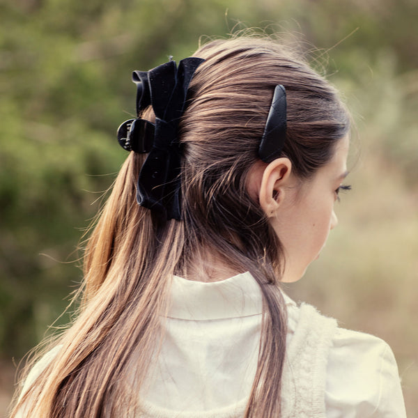 Halo Luxe Laura Velvet Bow Large Claw Clip - Black