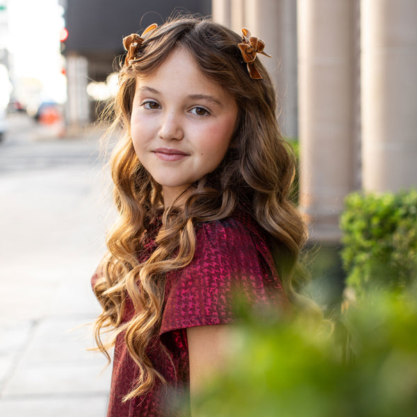 Halo Luxe Rosette Velvet Double Clip Set - Caramel