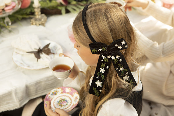 Halo Luxe Celesse Embroidered Beaded Long Tail Clip - Black