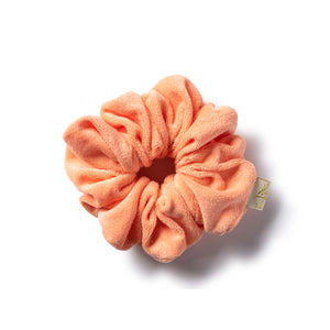 Terry scrunchie peach - Halo Luxe